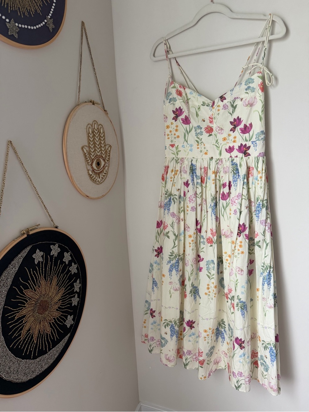 En Saison Floral Midi cotton Sundress in Cream with Multicolor Flowers